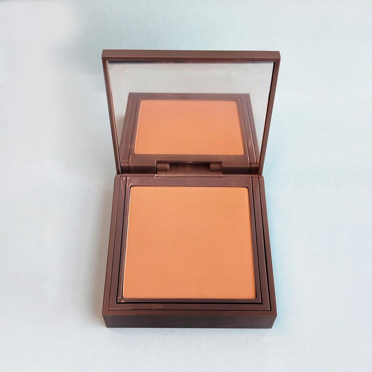 Alix Avien Bronzing Powder-301 Warm Tan-9.5gm SD - Image 1