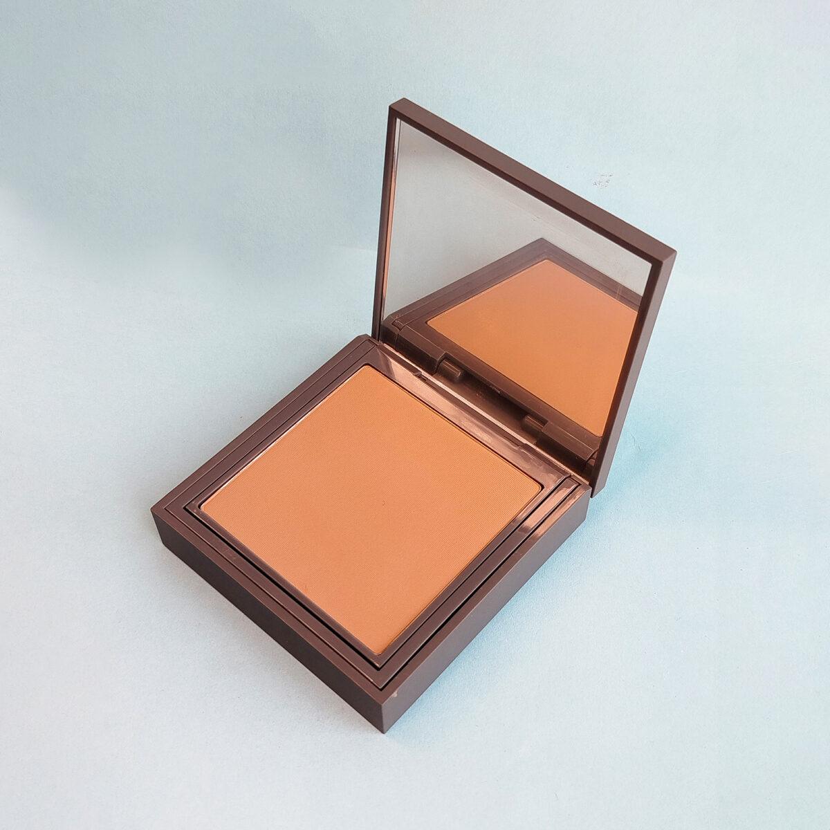 Alix Avien Bronzing Powder-301 Warm Tan-9.5gm SD - Image 3