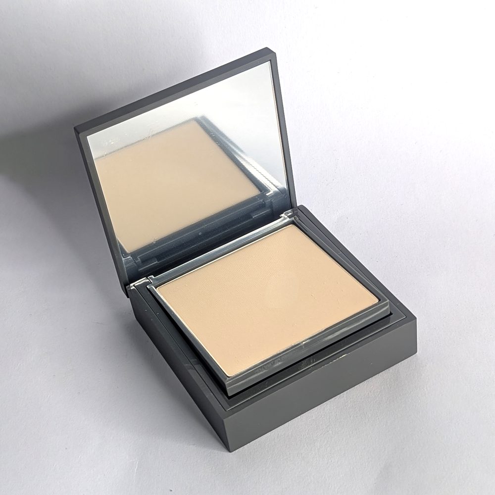 Alix Avien Compact Powder- 01 Porcelain-12gm - Image 2