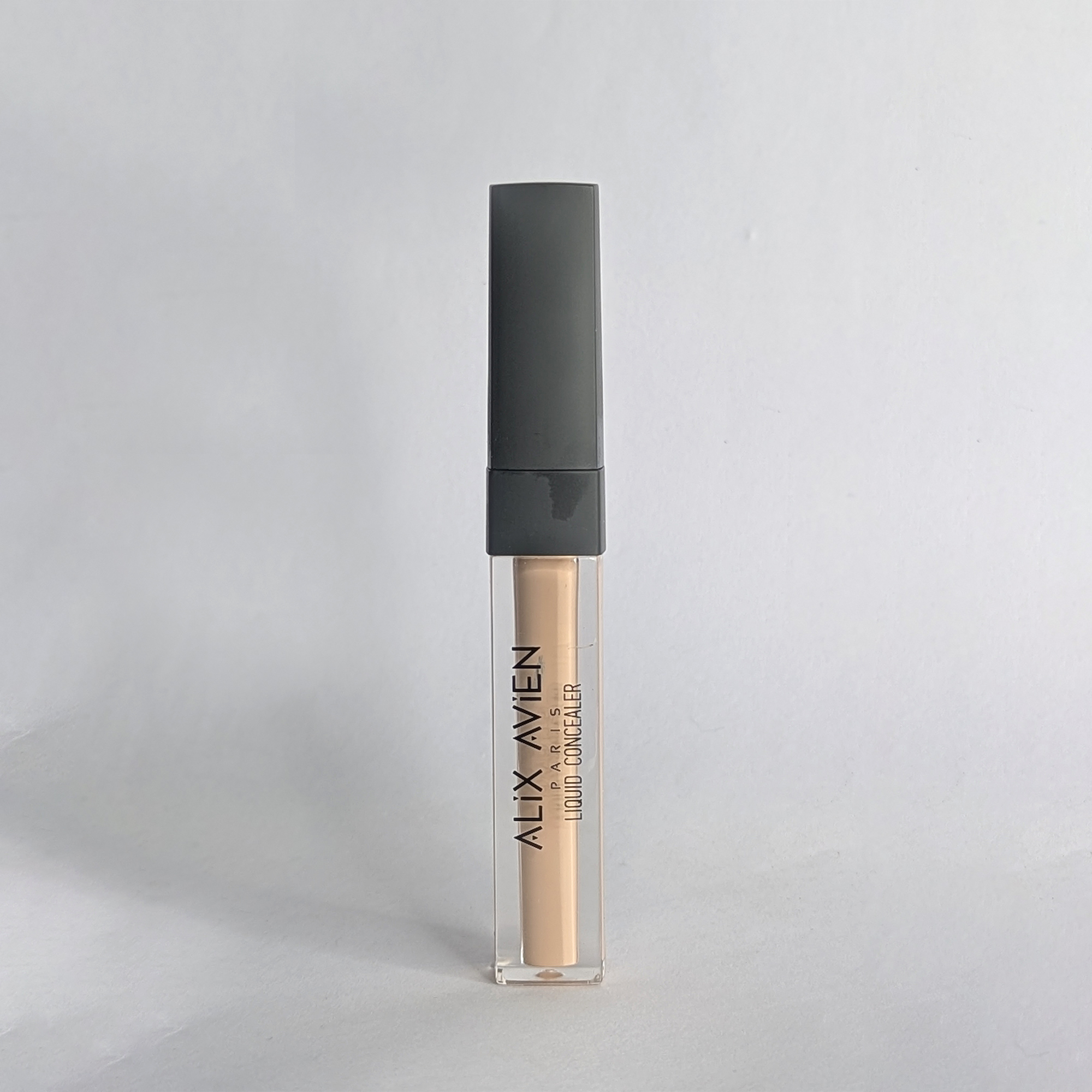 Alix Concealer S-104A Alix Avien Liquid Concealer  - 104 Warm Bisque-3ml - Image 1