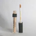 Alix Avien Liquid Concealer  - 104 Warm Bisque-3ml - Image 3