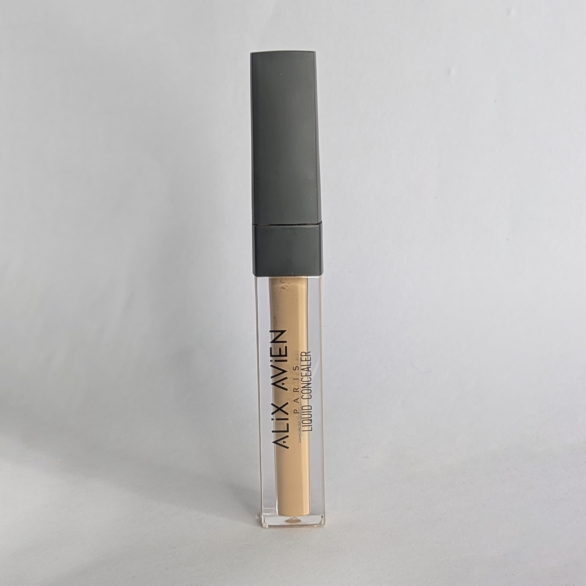 Alix Concealer S-107A Alix Avien Liquid Concealer  - 107 Warm Desert-3ml - Image 1