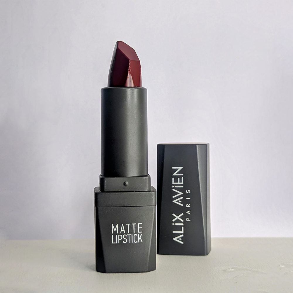 Alix Avien Matte Lipstick - 420 Wine-4.5gm - Image 3