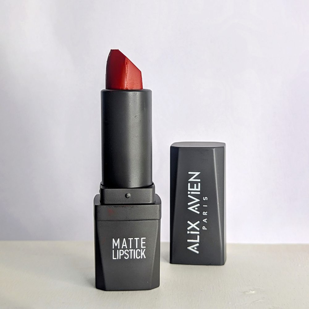 Alix Avien Matte Lipstick - 424 Ruby Red-4.5gm - Image 3