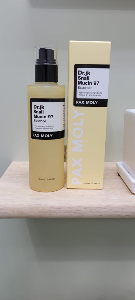 e2c768ba790da4b4befb50dba64426178ff4e552 Pax Moly Dr. JK Snail Mucin 97 Essence-100ml - Image 3